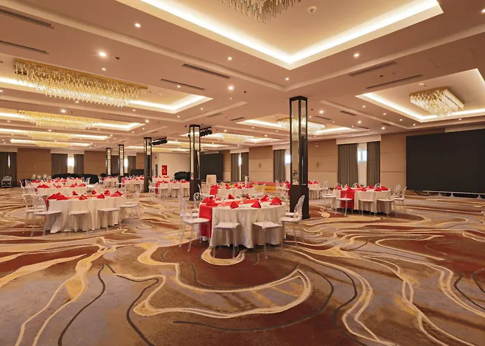 Best Western Plus Metro Clark